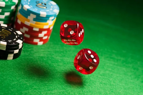 Teen Patti কার্ড ডিল